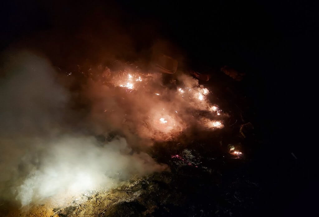 В Барановичах горит мусор МЧС Барановичи